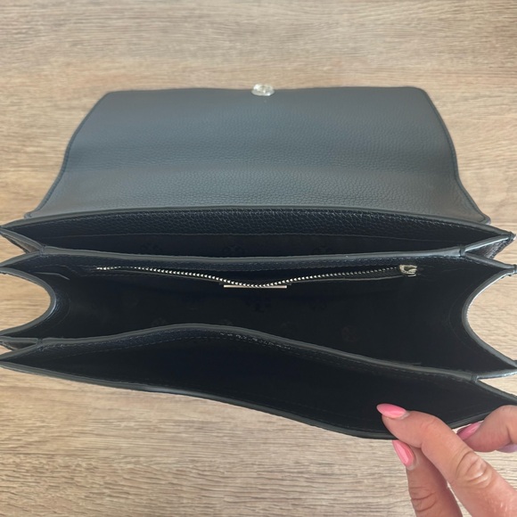 Tory Burch Shoulder Bag - Picture 5 of 8